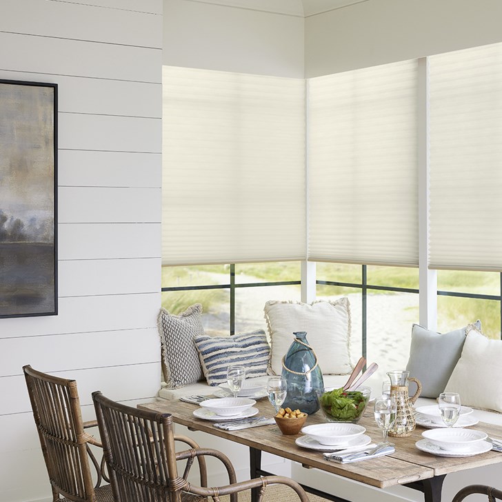 Color: Cambrica Ivory