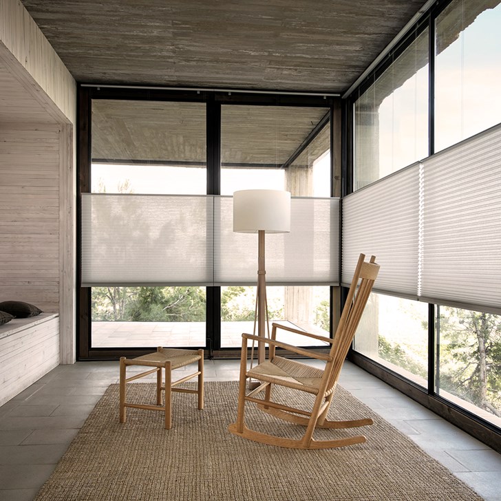 Color: Zambezi Light Grey; Lift: Motorized Top Down Bottom Up; Headrail: Standard