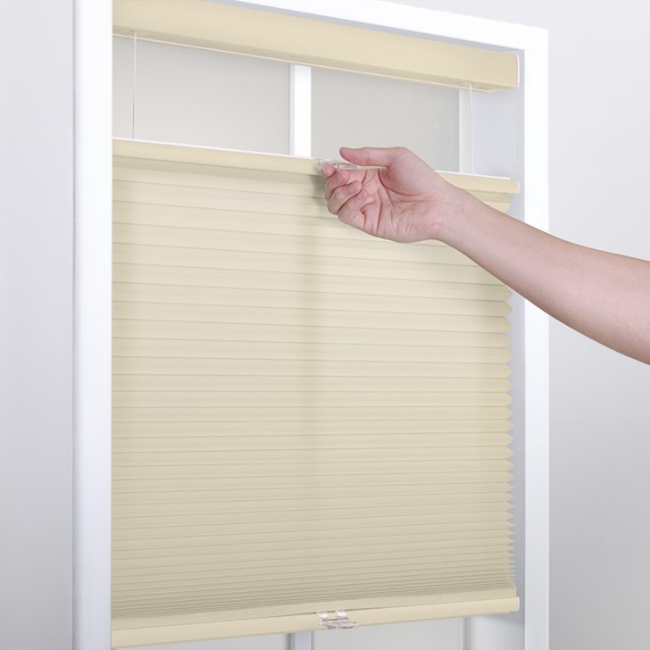 Color: Classic Beige; Lift: Top Down Bottom Up