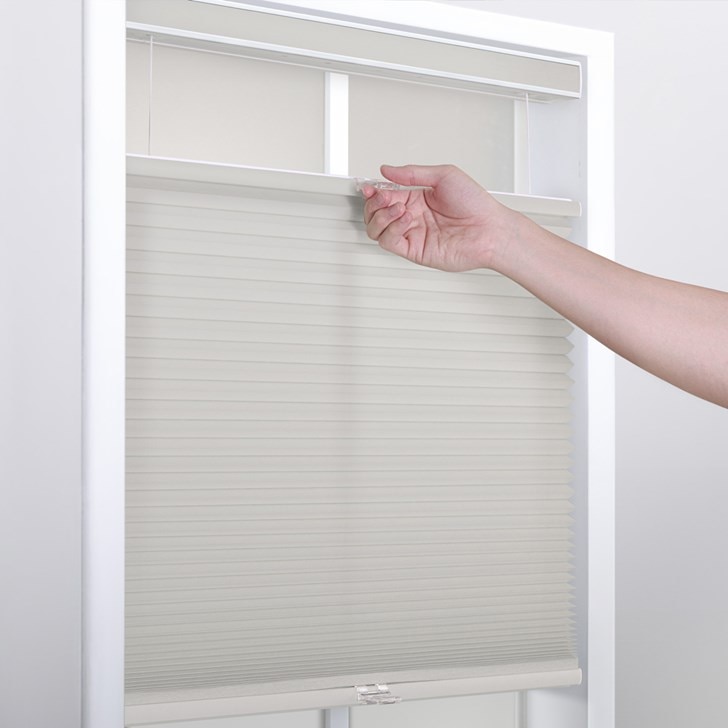 Color: Morning Mist; Lift: Top Down Bottom Up